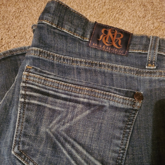 Rock n republic Jean's. Womans 8 - Picture 4 of 4